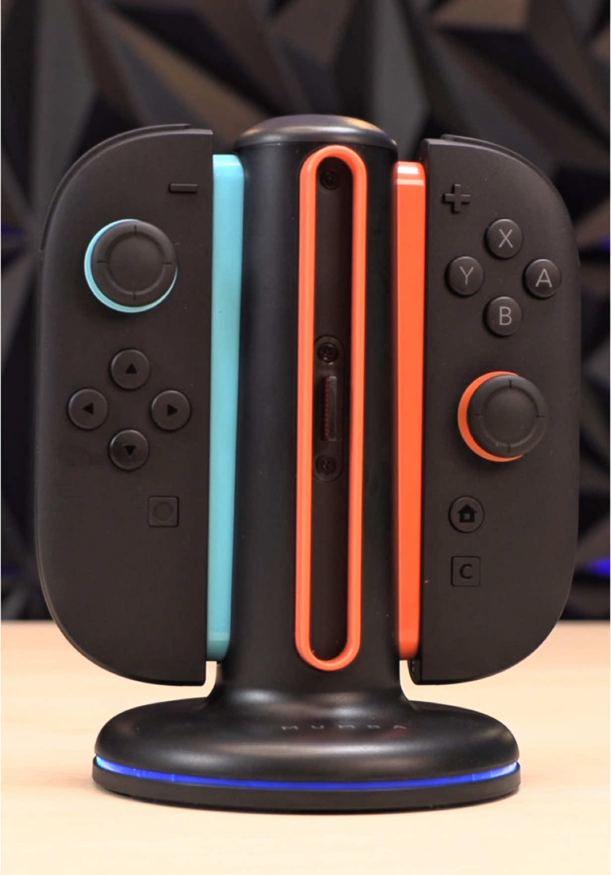 Si estas en busca de un cargador para tus JoyCom de tu Nintendo switch 2 Mumba tiene el producto ideal para ti con el Swicth 2 JoyCom Charging Dock  Diseñado para los Joy-Con del nintendo Switch 2 Creado para cargar hasta 4 Joy-Con a la vez. Manteniendo la batería siempre cargada  #mumba #mumbaswitch2case #mumbaswitch2 #switch2 #switch2case #FathersDay #fathersdaygift #switchcarryingcase #switchaccessories @supcase @Supcase US 