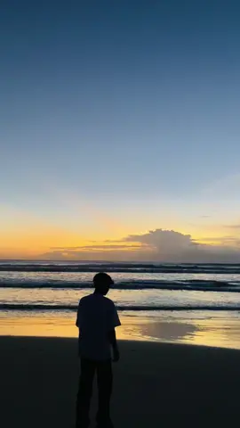 #foryou #fotolive #pantai #estetik #fyppppppppppppppppppppppp 