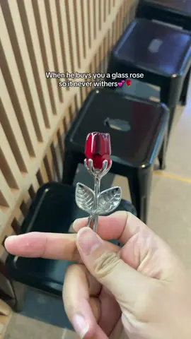 I hope you like it 💕💞 #rose #fypシ゚viral #loveyou #giftideas #gift #rose #couple #regalos #rosa #amor #flores #pareja #novios #regalosparaminovia #novia #regalospareja #desamor #familia 