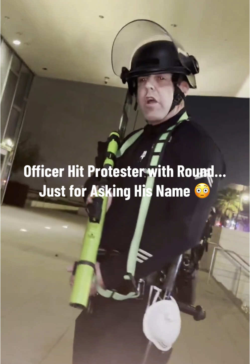 LAPD Officer hit Protester with a round just for asking his name… #LosAngeles #Protest #Riot #LAPD #ICE 