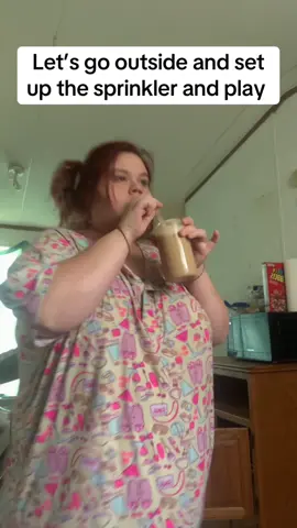 #ditlofamom #toddlersoftiktok #toddlermom #outsidetoys #playingoutside #watertoys #sprinklers #amazonsummermusthaves #summertoys #fypシ゚viral #sahmsoftiktok 