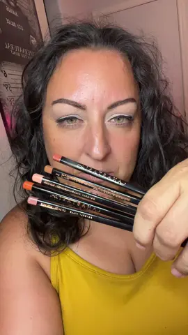 @Anastasia Beverly Hills #anastasiabeverlyhills #lipliner #liplinerset #creamylipliner #tiktokshopsummerturnup #tiktokshopcreatorpicks #tiktokshopsummersale #summersale #spotlightfinds 