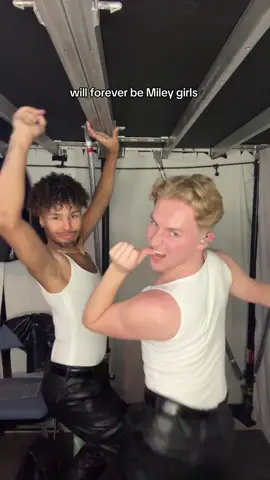 well yes @Marzy #fyp 