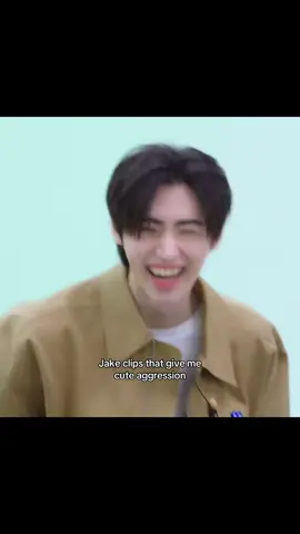 he’s pocket sized 😭 #jakeenhypen #simjaeyun #simjake #enhypenjake #enhypen #fypkpop #foru #fypfyp #fypfyp #foryouu #fyppp #fypfyp #foryouu #fyppp #fypfyp #fypfyp 