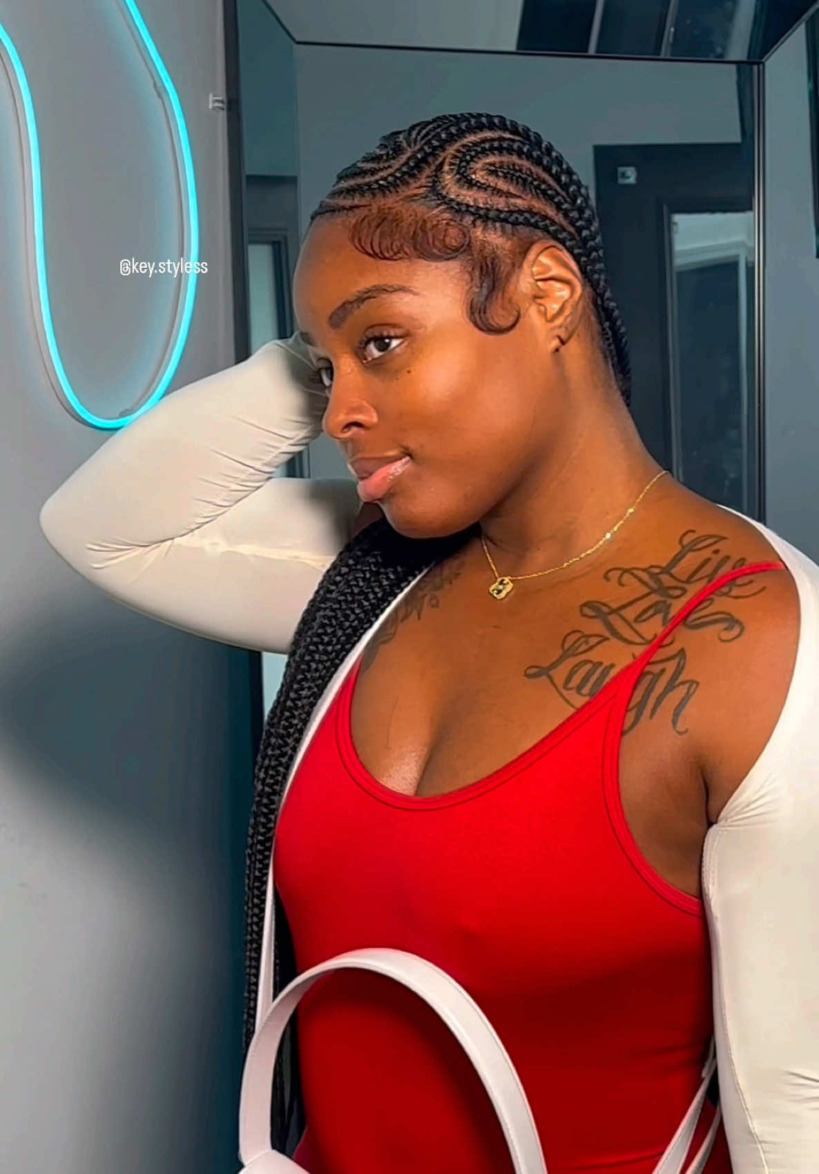 Curvy 4 the win😍 🌻 JUNE OPENS 🌻  •  #atlbraider #prettygirl #curvystitch #trending #atlstitchbraids #cau