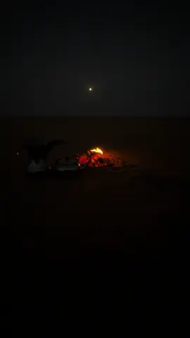 شي ٍنبيه ويمضي الععمر مااآصار                                   و شيٍ يصير ما حسبنا حساآبه ..
