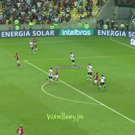 Matheus França 💀 // #matheusfrança #flamengo #futebol #skills #goals #clubederegatasdoflamengo #42 #libertadores #brasileirao #copadobrasil #srn #mengao #crf #maracana #explore #mengaonaveia 