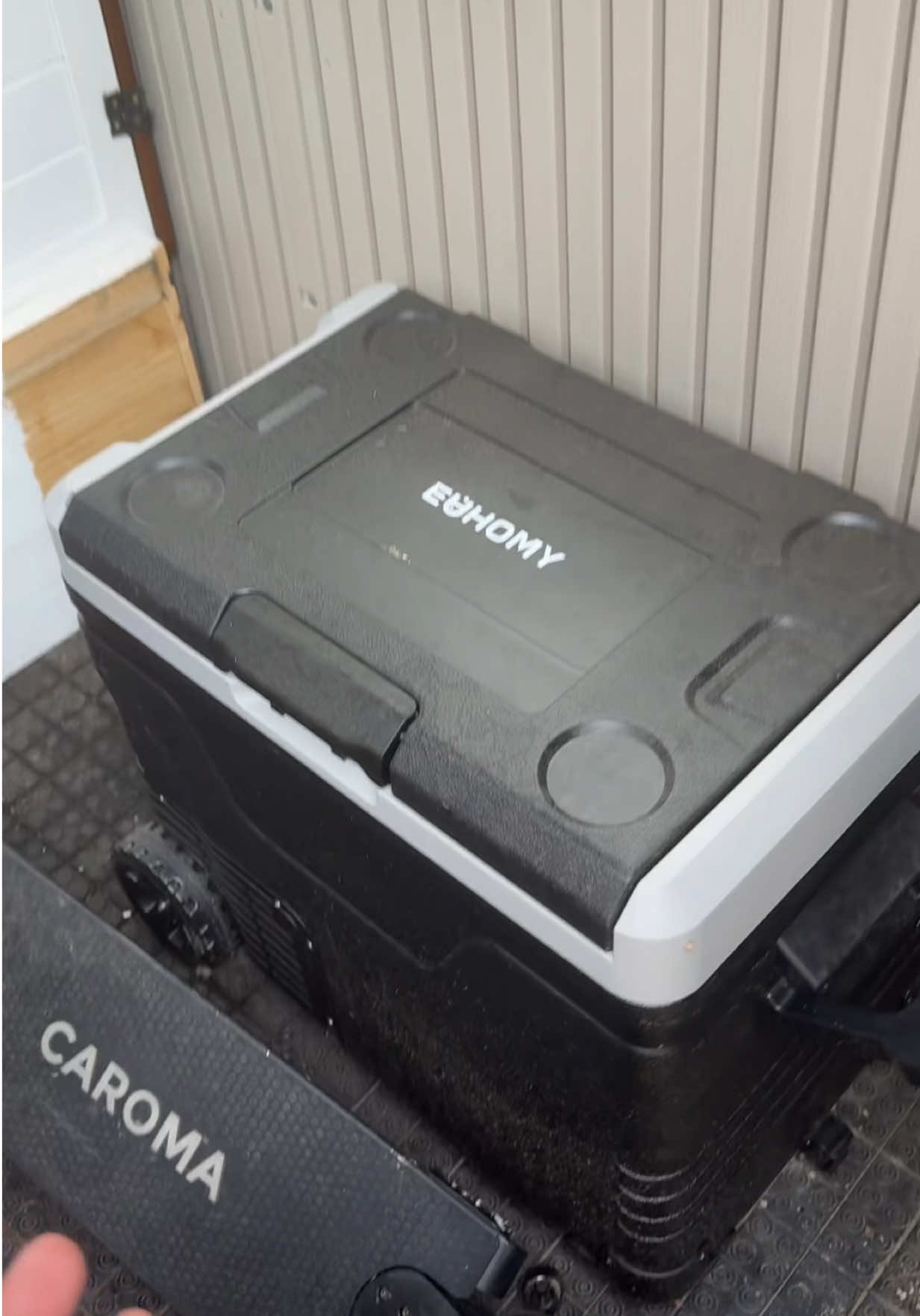 This is the awesome #euhomycarfridge / freezer you can get now! Must see! This is amazing! #kahlaDeals #Kahlatalk #Kahlatech  #TikTokShopCreatorPicks #tiktokshopSummerTurnUp #OutDoorFun 