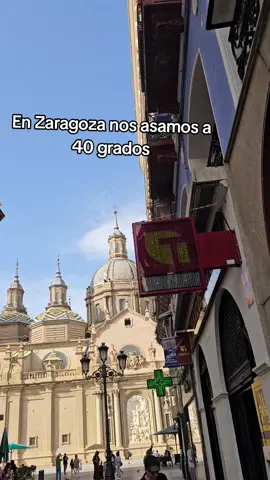 en Zaragoza tenemos 40 grados  #dstylezgz #Zaragoza 