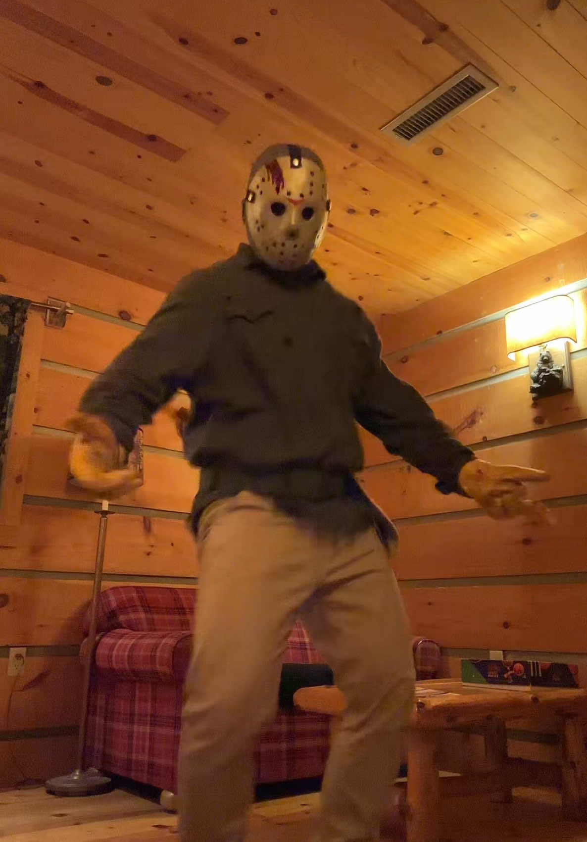 POV killing the dance floor before Friday the 13th. 🕺🏻 Dc: @skiguy did I hit it? 😈 #jasonvoorhees #jasonvoorheezy #skiguy #cosplay #jasonuniverse #fridaythe13th #BookTok #horrortok #tiktokdance #maskeddancer #fyp #foryoupage #trending 