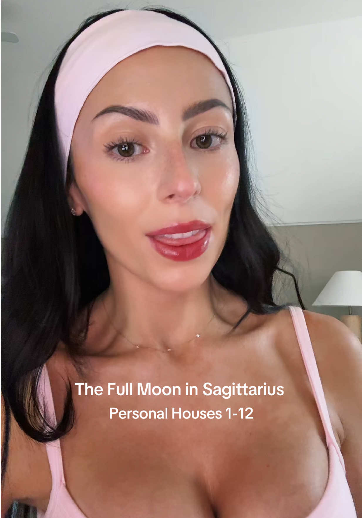 What house is being activated for you? Mines the 1H🤍  #sagittariusfullmoon2025 #fullmoonreadings 