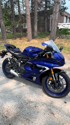 Brace yourself! The 2025 Yamaha YZF-R7 in Icon Blue is incoming. Limited availability – order yours before it’s gone. Call us today at (705)645-4008 or stop by our showroom at 31 E P. Lee Drive in Bracebridge Ontario. #RevYourHeart #RideYamaha #BracebridgeYamaha #YamahaLife #yamahalifestyle #yamaha #toronto #muskokaadventures #dealership #canada #ontario #yamahacanada #bracebridge #r7 #R7 #yamahar7 #portcarling #bikeoftiktok #motorcycleoftiktok 