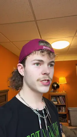 One of my fav ending lines ever, works so perfectly I’m proud of this one #joke #skit #sketchcomedy #eelfeel #sketch #viral #fyp #jokes #vine #comedy #funny #foryou #foryoupage #standupcomedy #standup #standupclips 