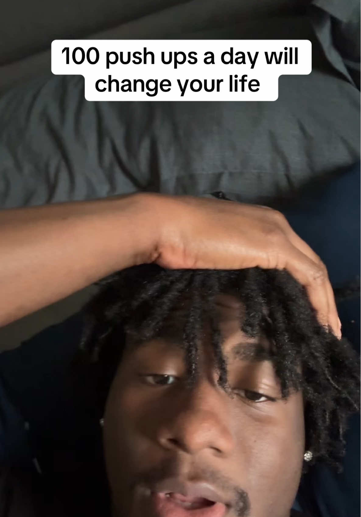 A hunnid push ups a day #foryou #Fitness #pushups #pushupboard #workout 