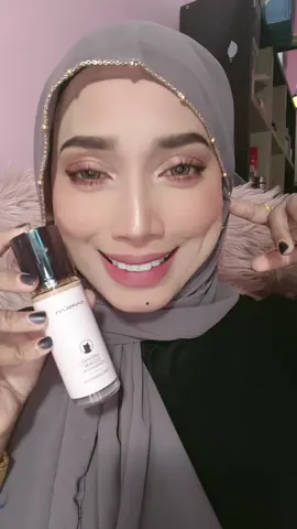 sumpah banyak foundation yang ibuza review ni no One yang ibuza paling love dari pagi ibuza makeup sampai ke malam Ya-Allah x bercapuk x berminyak alhamdulillah now dah jumpe foundation yang terus melekat dalam hati.... #CarslanCrushBrandDay #CarslanSummerMakeup #carslan #foundation #carslanfoundation #foundationroutine #foundationviral #foundationreview #fullcoverage #highcoverage #darkspotcoverage #terbaik #buynow #belisekarang #foundationfavorites #ibuza #ibuzatiktoker #fyp 