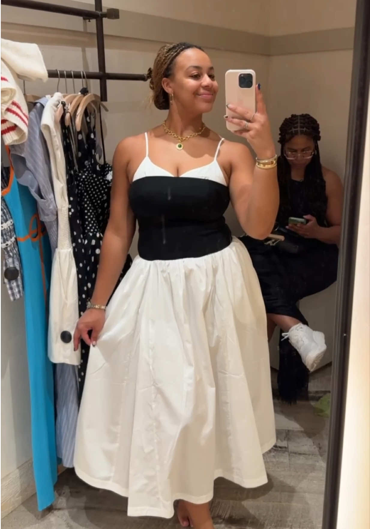 Do I keep them all?! @Anthropologie Follow me on Instagram @niasioux 🥰