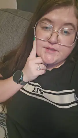 tik tok is weird 😳 😐 😅😂 #fyp #alttiktok #fyppppppppppppppppppppppp #viral #besties  #beauty 