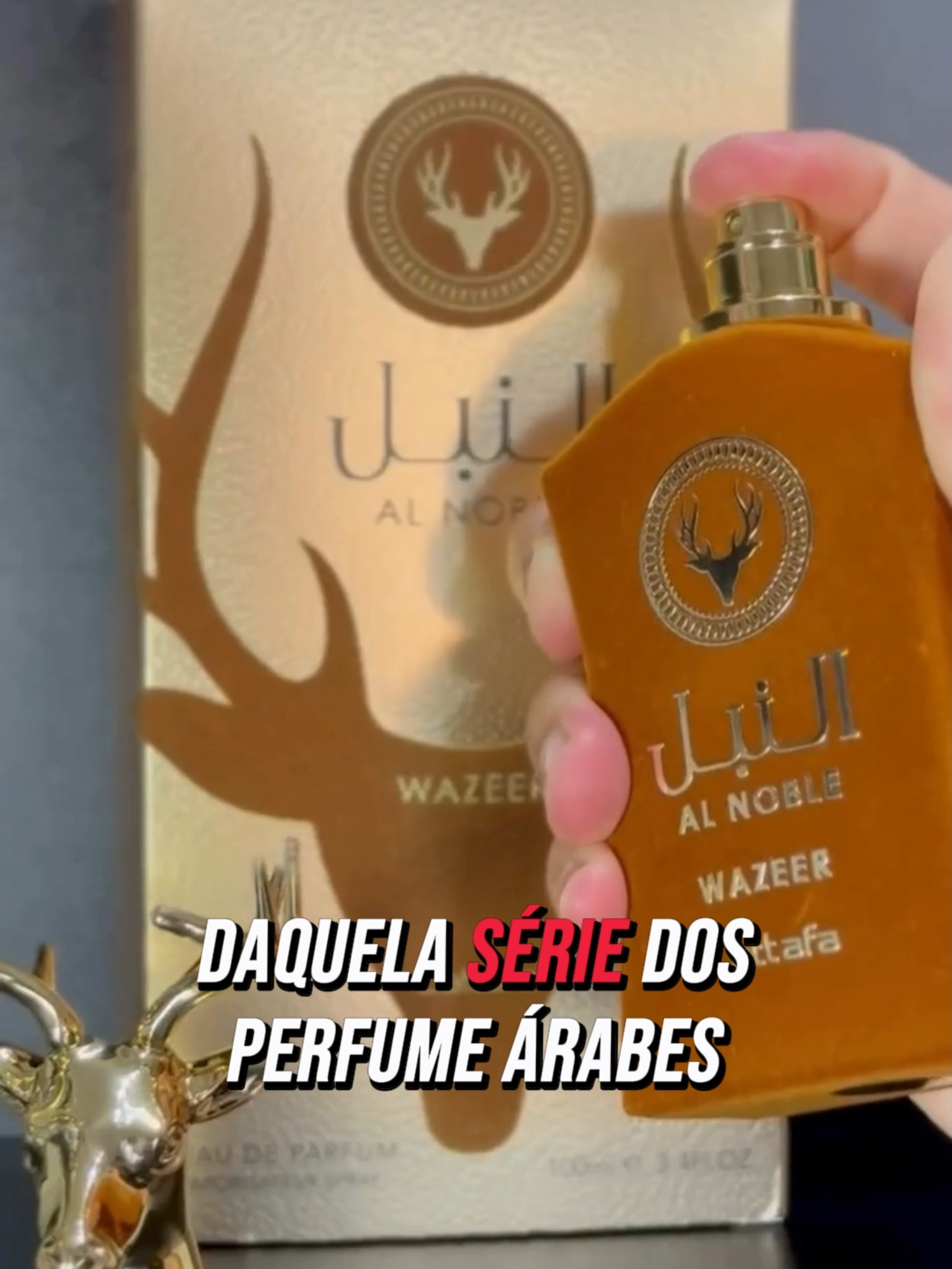 Al Noble Wazeer – sedução e elegância em cada borrifada. Notas de âmbar, baunilha e rosa que envolvem e atraem. Por apenas R$129,90, com frete grátis e 10% OFF no Pix. O perfume certo pra quem quer ser impossível de ignorar.
