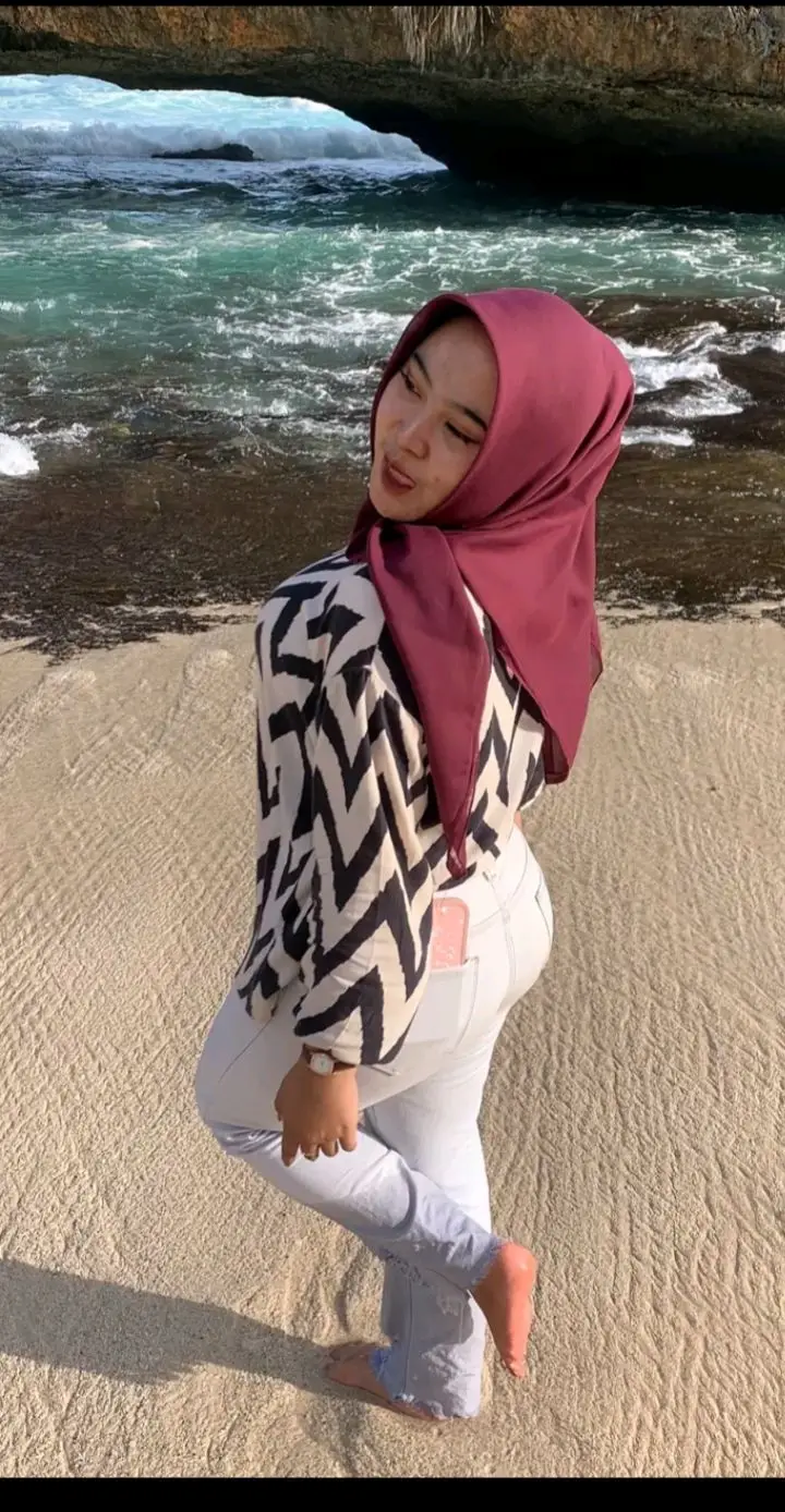 #cewekcantik #cewekpulen😋 #cewekgemoy #pyfツ 