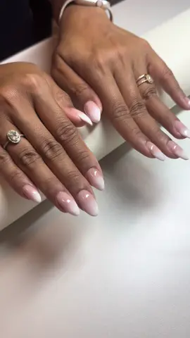 @LondontownUSA #londontownusa #nails #naildryingoil #accelaratingdryingoil #nailpolish #russianmanicure #nailgelpolish #manicure #fypシ #viralvideo #chicago #nailsalon 