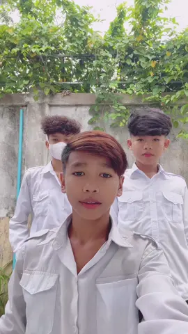 🤣🤣#100kviews #zxycba #ដៃគូបង់ប្រាក់💰💸 #foryou #CapCut #fyp 