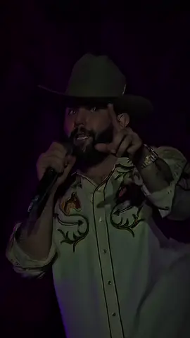 Etiqueta 😍♥️ #yanlyrics_ #paradedicar #teladedico #musicvideo 