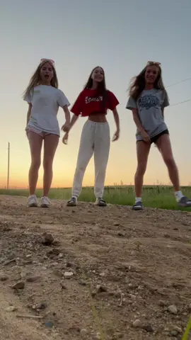 @emmy 🧘‍♀️ @sophie 