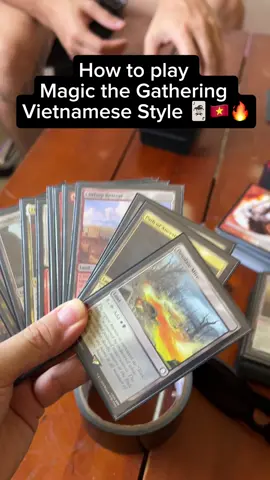 How to play Magic the Gathering Vietnamese style 🃏🇻🇳🔥 #tienlen #vietnamese #asian #mtg #magicthegathering #13 #cards #cardgame 