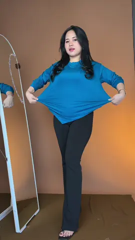 Kaos blouse bahan adem cuttingannya bagus di badan, ada ukuran jumbo nya juga beb 😍🥰 #kaosmurah #kaosviral 