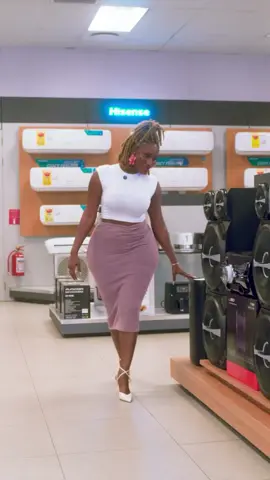@Wendy Shay I come with good news! Visit any @hisense_ghana Showroom and get yourself any product at an affordable price. Do not miss out on the “Cedi Power Discount #tiktokghana🇬🇭fyp #fypシ゚ #virał #TooLate 