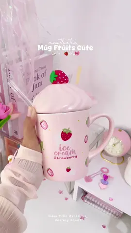 Mug keramik atau gelas keramik super cute😭🫶 beli sekarang sebelum kehabisan 💕🍓🍓#gelaskeramik #mugkeramik #cangkirkeramik #gelasaesthetic #gelaspink #mugpink #pink #strawberry 