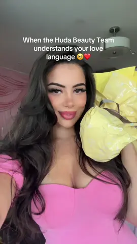 Thank you @Huda Beauty Team 😭💖 such a lovely birthday gift!! 💕🥹 #hudabeauty 