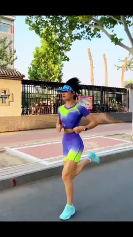 Set đồ đi race bao nổi, bao đụng hàng mấy chị ơi #chaybo #thoitrangchaybo #aochaybo #quanchaybo #giaychaybo #xuhuong #dongluctapluyen #kyluatbanthan 