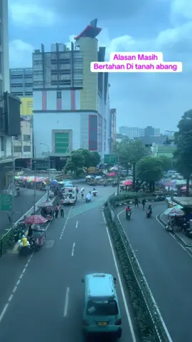 Kenapa masih bertahan ? karena masih banyak hutang yang harus dilunasi 🤲🏿 #tanahabanggrosir #grosirtanahabangonline #bertahan 