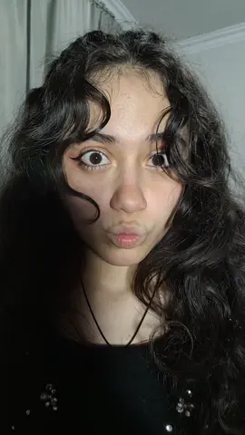 #hair #curly #makeup #me #lovely #justagirl #girls #outfitinspiration #outfit #modeling #jellyfish #model