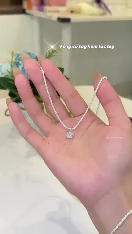 Vòng cổ tặng kèm lắc tay 🍀🍀🍀#xuhuongtiktok #vòng #vòngtay #vòngco #lắctay #quatangnguoiyeu #quatangbangai 