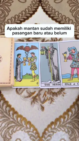 Gratis baca tarot via dm tiktok 🤍 Semoga membantu dear 🤗 #tarotreading #tarot #tarotreader #asmara #karir #hubungan #tarotcards #tarotok #masadepan 