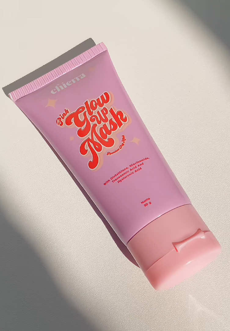 Baru coba langsung suka sama masker ini 😍 mana wangi nya enak banget 💖#chierraglowupmask #maskerwajah #wangibanget #claymask 