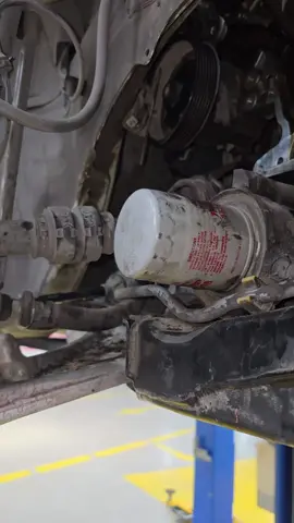 oil filter changing trick #DIY  #automotive #mechanic #usa🇺🇸 