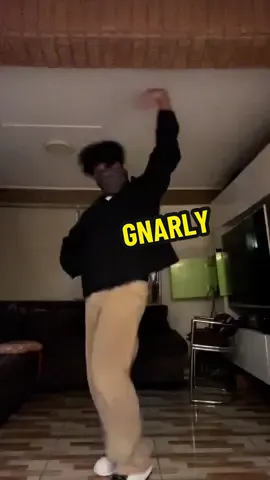 Yo juraba que movía el culx, but clearly my twerk was #gnarly @KATSEYE  #katseye #pop #dance