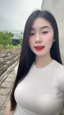 Anh ơi có hẹn ngày về … 