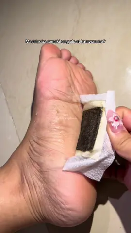 Wag mo na tiisin yang pananakit ng ulo at katawan mo, try mo na gamitin tong Kinoki foot patch! #detoxfootpatch #kinoki #kinokidetox #kinokidetoxfootpads #footpatch 