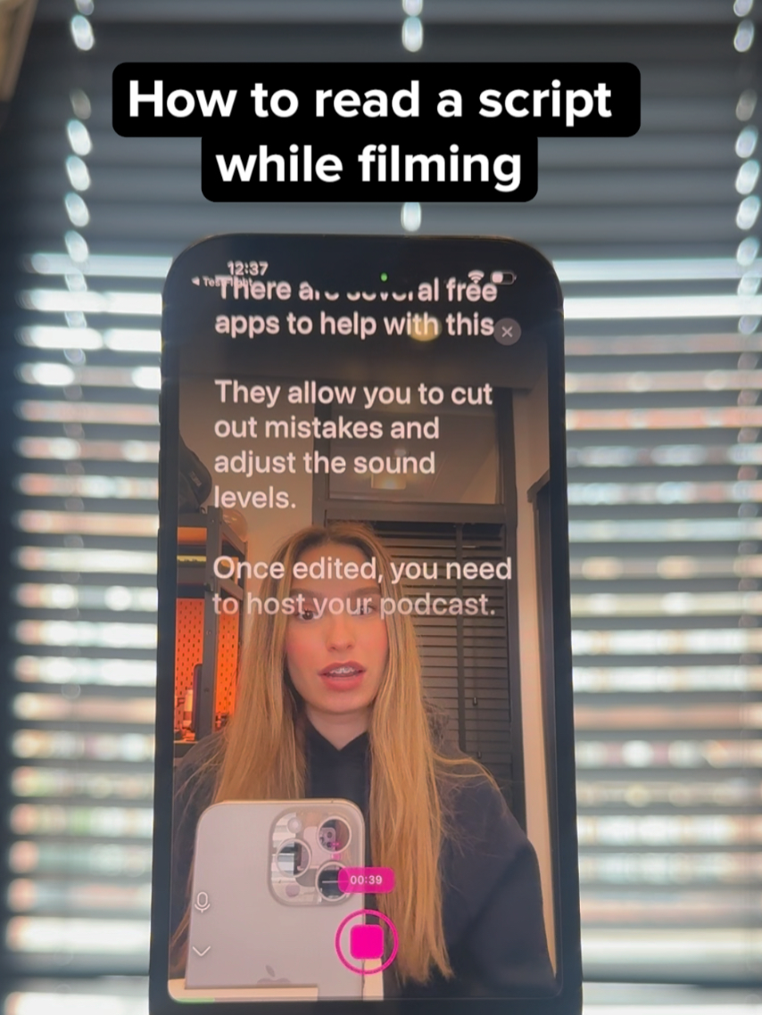 How to read a script while filming with the Detail app #script #teleprompter #editinghacks #detailvideo