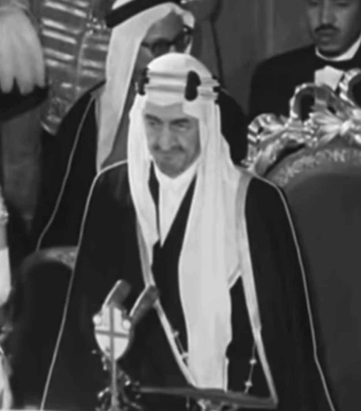 ولد ملكاً #CapCut #explore #saudiarabia🇸🇦 #السعودية🇸🇦 #fyp #viral #mohammedbinsalman #dancewithpubgm #الملك_سلمان #محمد_بن_سلمان #fyppppppppppppppppppppppp #الملك_فيصل #سعود_الفيصل 