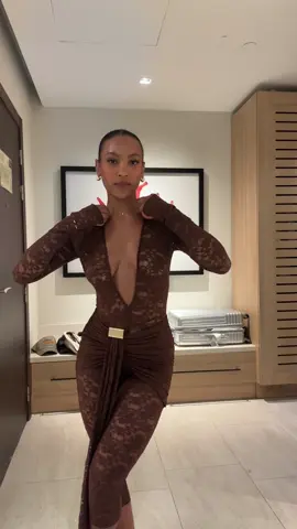 nothing beats dressing up on holiday… outfit @Murci #eveningdress #holidayfits #vacation #fyp 