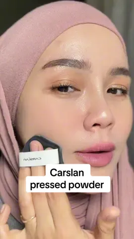 Macam tu je dia buatkan makeup yg oily jadi matte balik 😂😂 best terukkk  #CarslanCrushBrandDay #carslansummermakeup 