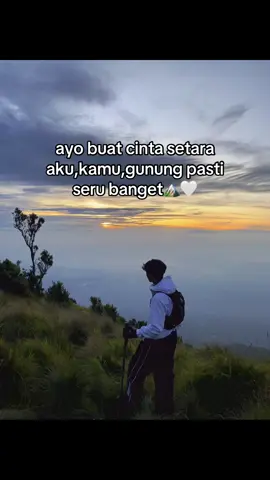 ayo kita buktikan🤍 #pendakigunung #4u #foryou #mountaindate #merbabu #hikking #fyp #xyzbca ib: lewat beranda