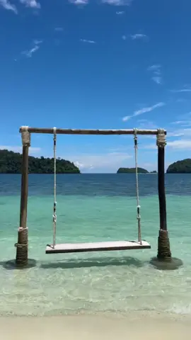 🏝️ Island Hopping & Snorkeling di Langkawi 🌊 Pengalaman Pulau Tropika Yang Tidak Akan Dilupakan! 🚤 Aktiviti Termasuk: 1️⃣ Pulau Dayang Bunting 2️⃣ Pulau Singa Besar (Pantai & Aktiviti Snorkeling) 3️⃣ Eagle Watching – Saksikan helang berterbangan di habitat semula jadi! 📅 Setiap Hari | 9:00 Pagi & 2:00 Petang 📍 Lokasi Berlepas: Jeti Teluk Baru, Pantai Tengah 🎟️ Harga Pakej: Dewasa: RM45 | Kanak-kanak: RM35 📲 Tempahan & Pertanyaan: 📞 +60 13-299 3716 (WhatsApp/Call) 📩 pulausingalgk@gmail.com 📌 Tempat Terhad – Tempah Sekarang & Nikmati Keindahan Langkawi Dari Laut #fyp #fypage #fy #fyppppppppppppppppppppppp #snorkeling #pulausinga 