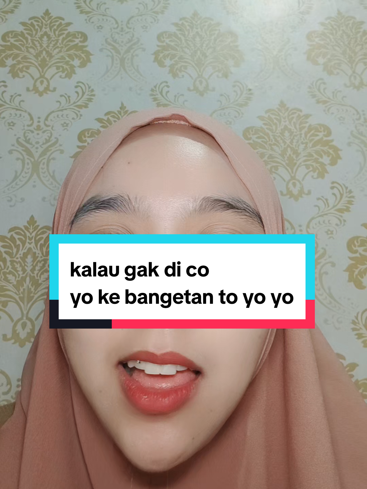 Membalas @titik7326 jangan sampai gak co, ini kamu dapat murah beb#heyxi #retinol #skincare #flekhitam #makeup #fivestar #lewatberanda #fypage 