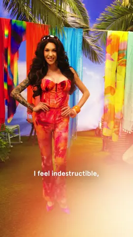@iamolivialoren is everything we’re here for! 😍 Bringing confidence, artistry, and love to the On ‘Til Dawn with SPF 28 campaign. She’s not just a face, she’s here for the dolls. ♥️ #OnTilDawnSPF ☀️